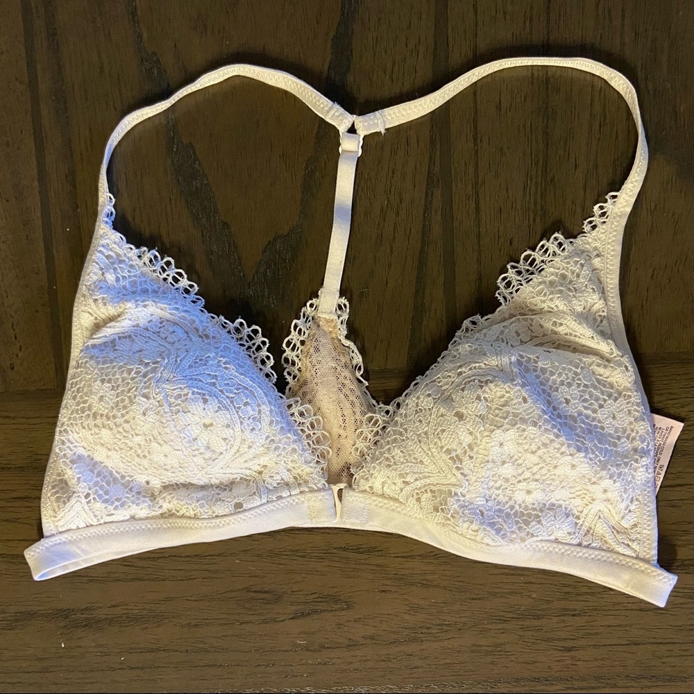 EUC - VS white lace bralette